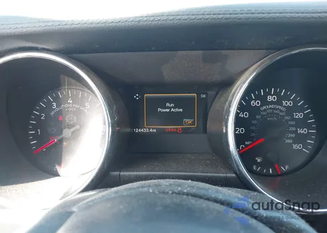 2015 Ford Mustang V6 из США, поврежденный, VIN 1FA6P8AM4F5399793